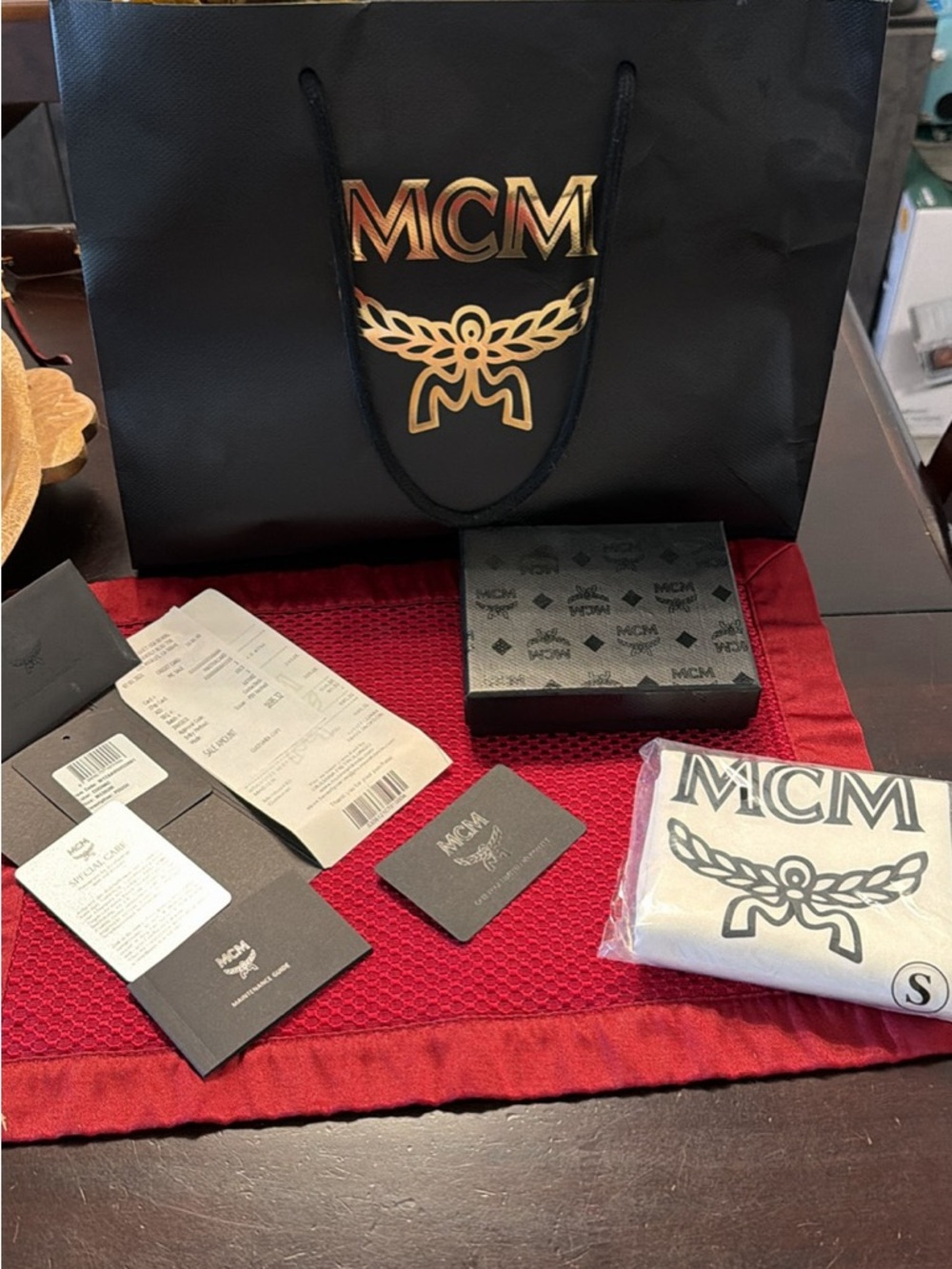 MCM Cognac Logo Zip Pouch in Brown and Black - Picture 10 of 10